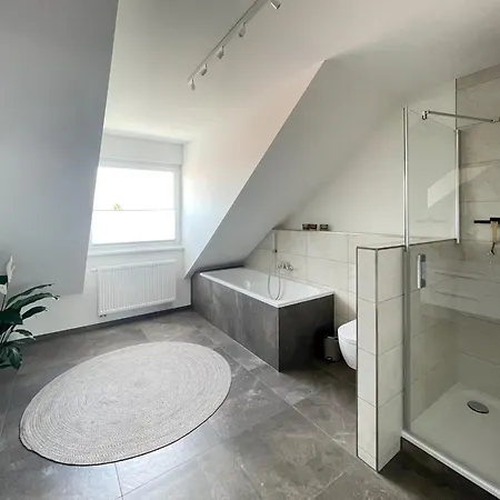 Feinzeit Spacy Tracy - Komfortabel, Ruhig, Frei Parken! *